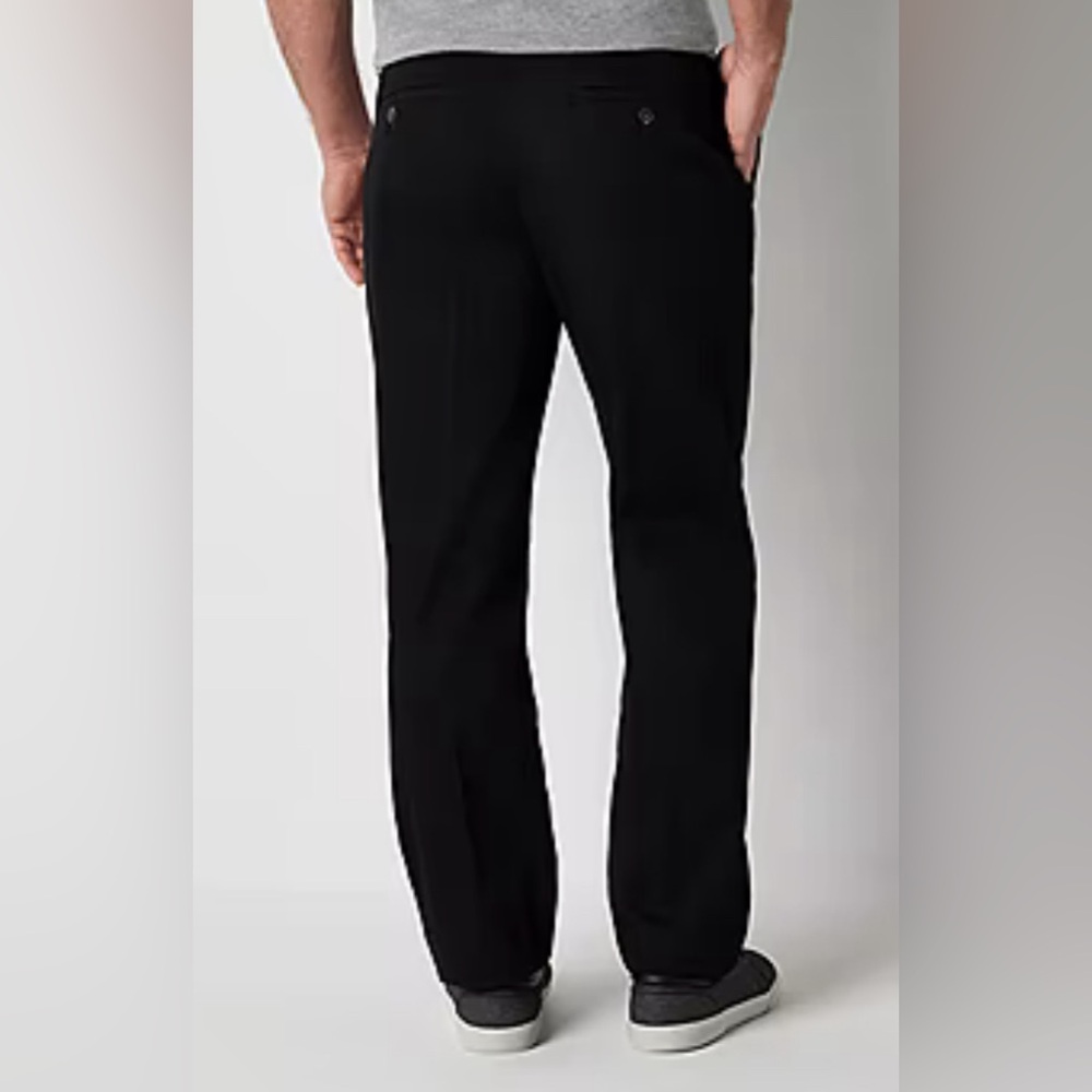 Gently used St. Johns Bay Relaxed Fit, double pleaded Chino pants 34x32